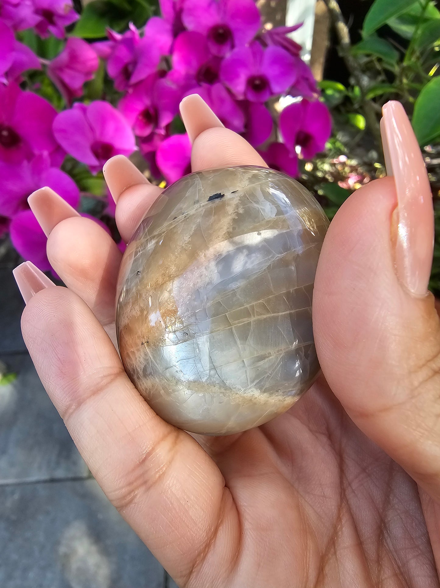 Flashy Peach Moonstone Palmstone