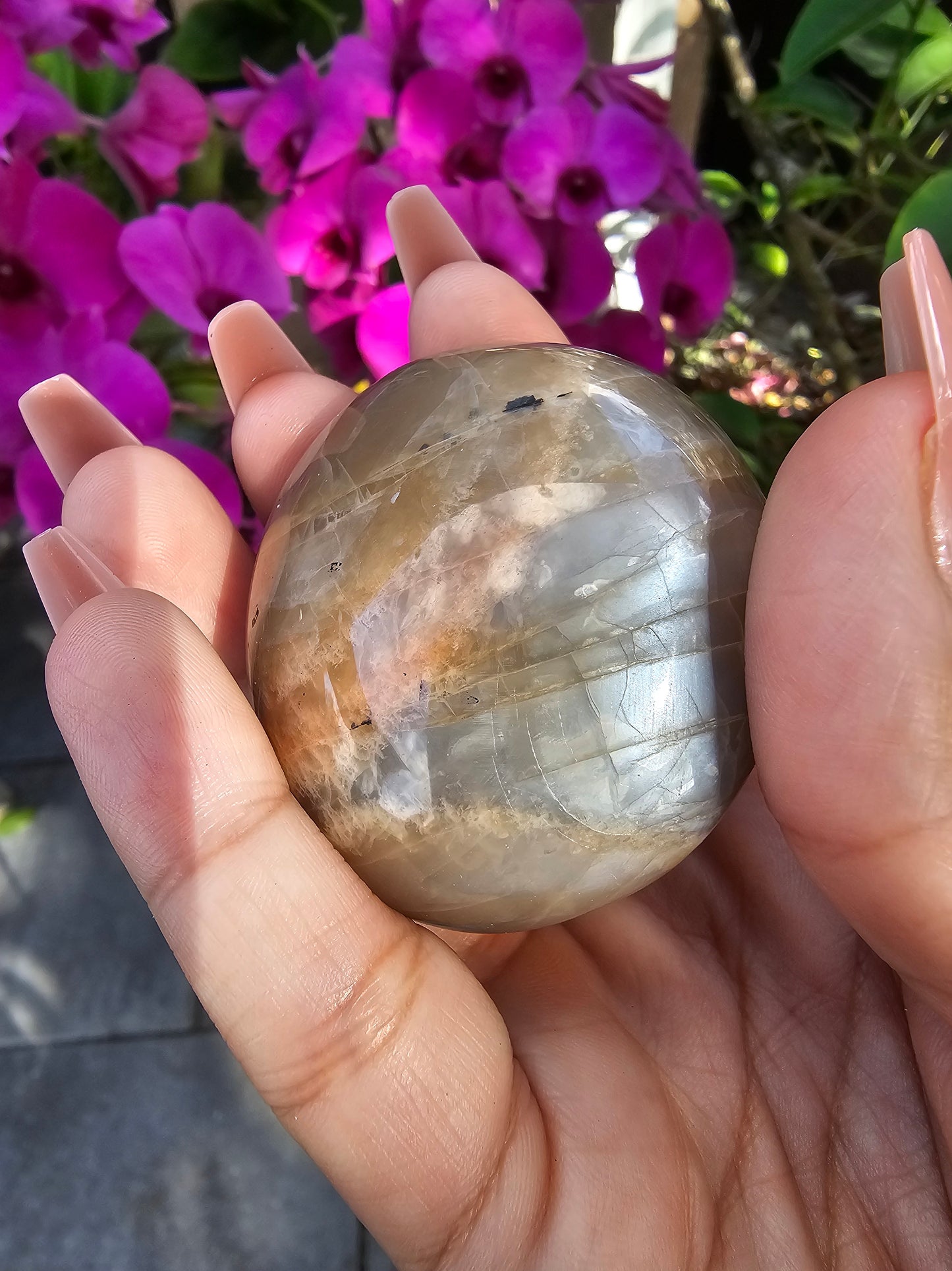 Flashy Peach Moonstone Palmstone