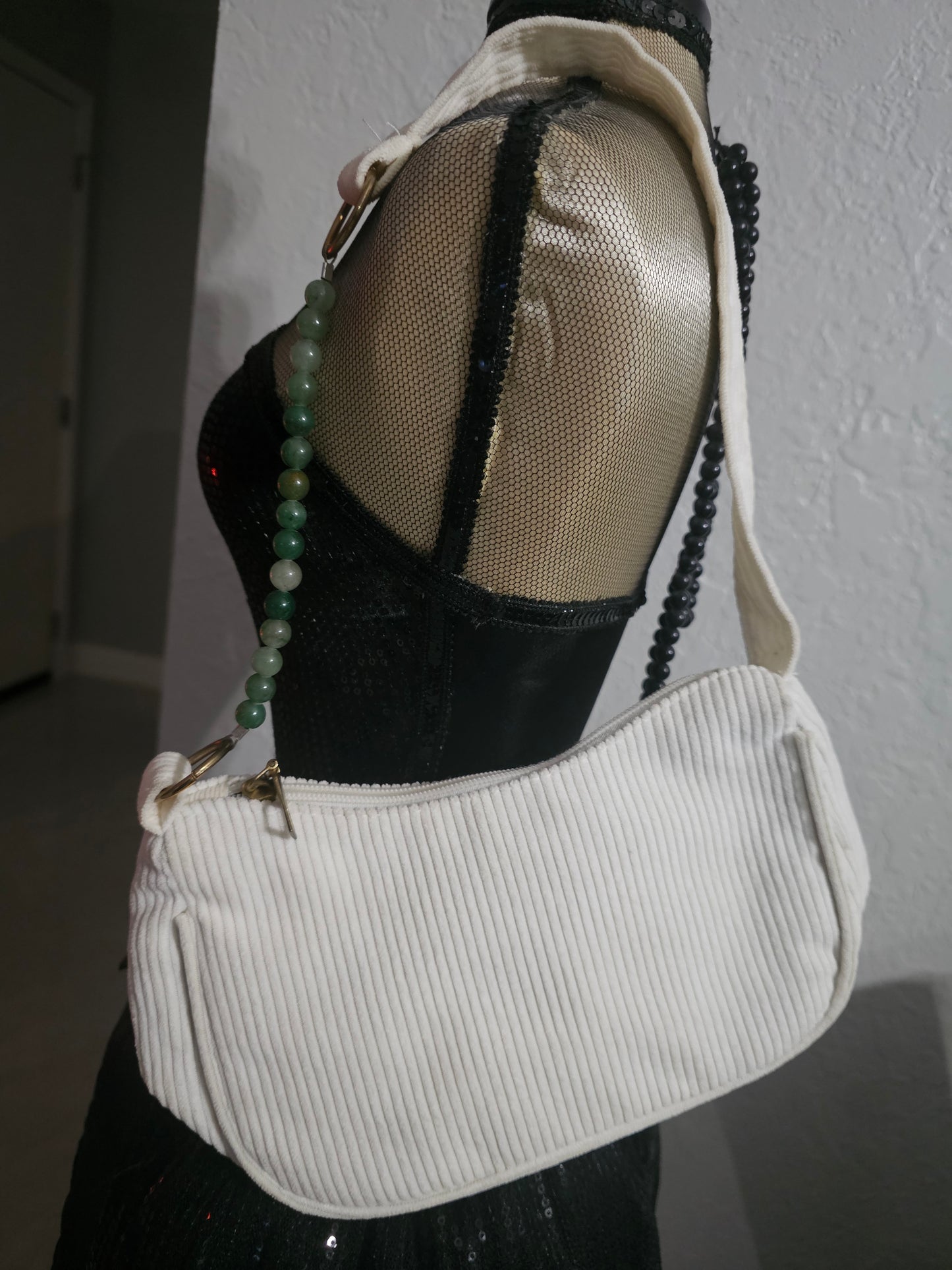 Green Aventurine Purse (White)