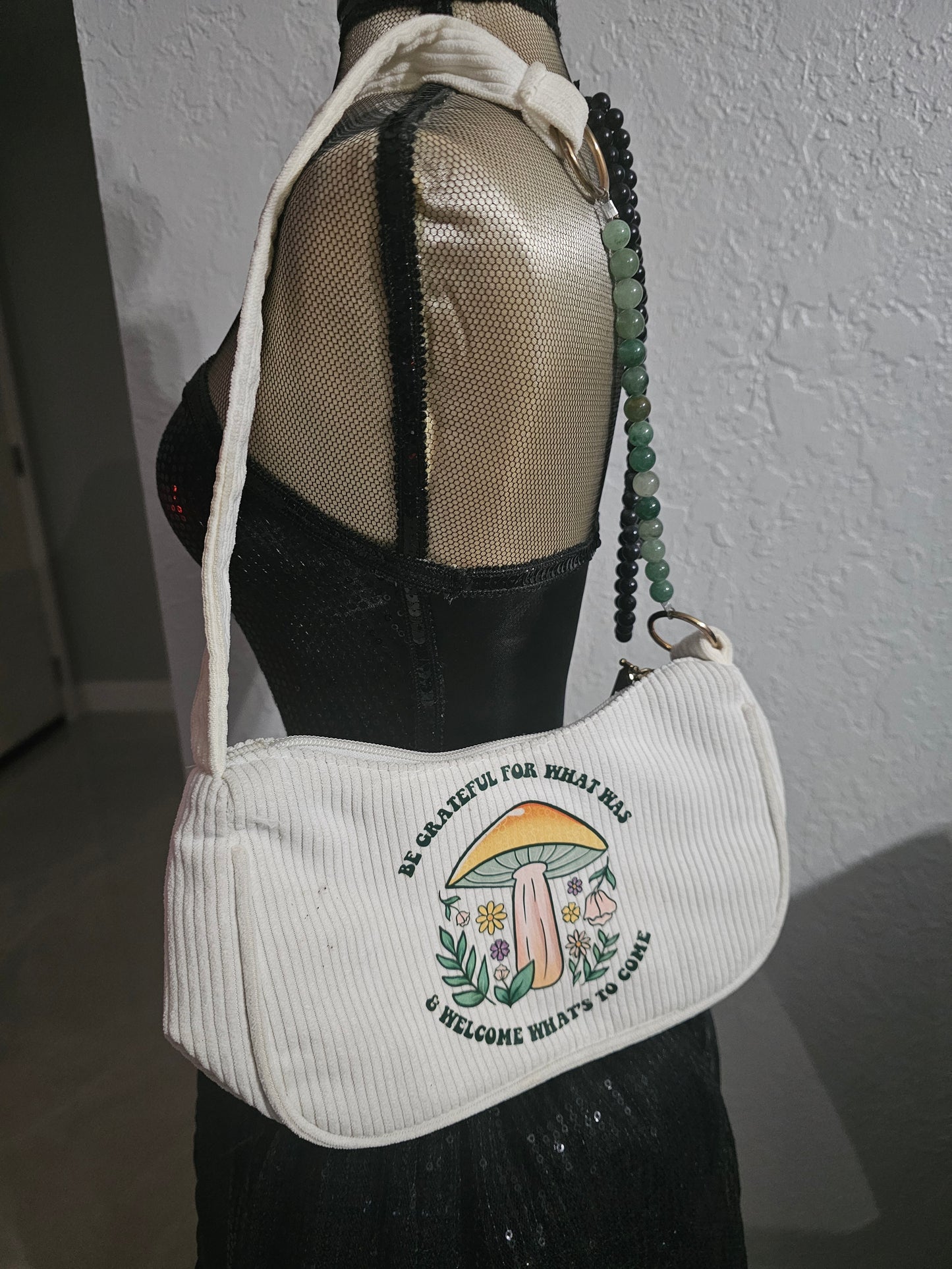 Green Aventurine Purse (White)