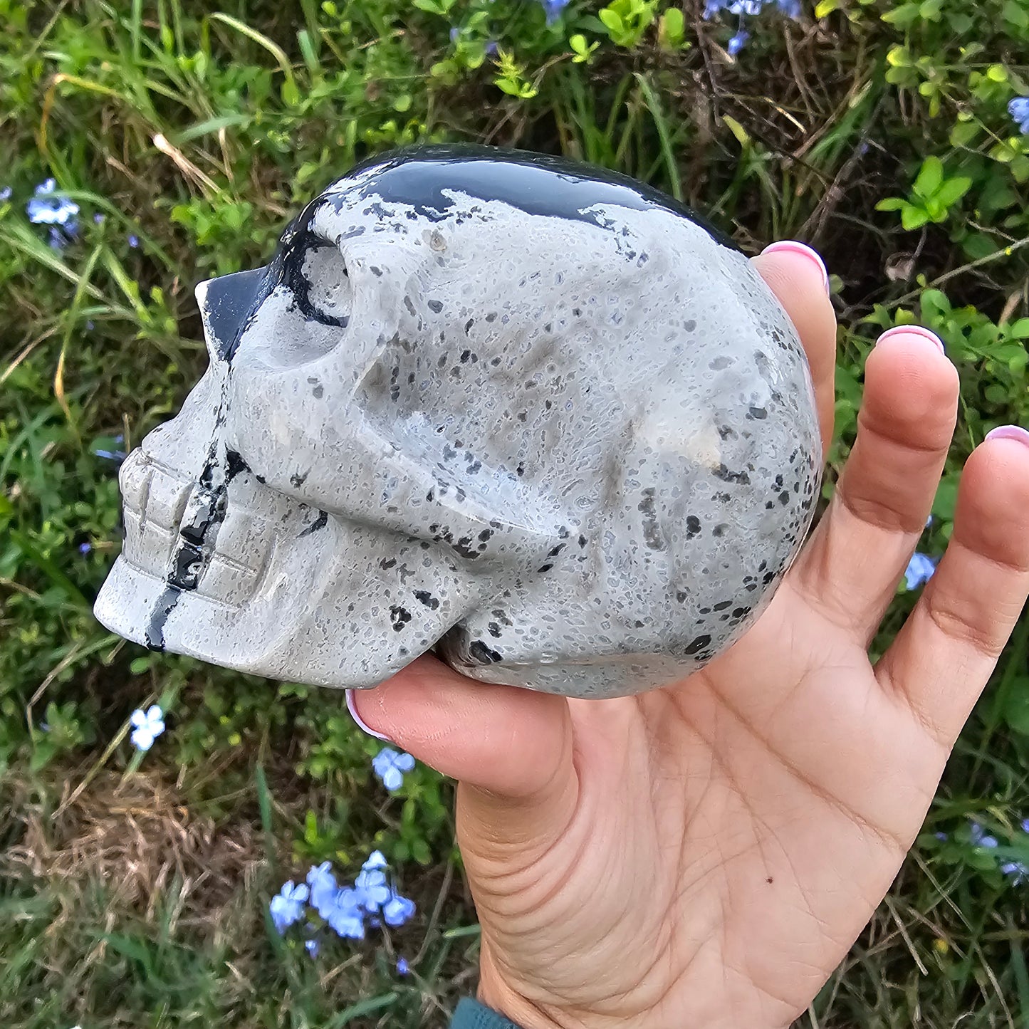 Volcano Agate Skull - UV reactive