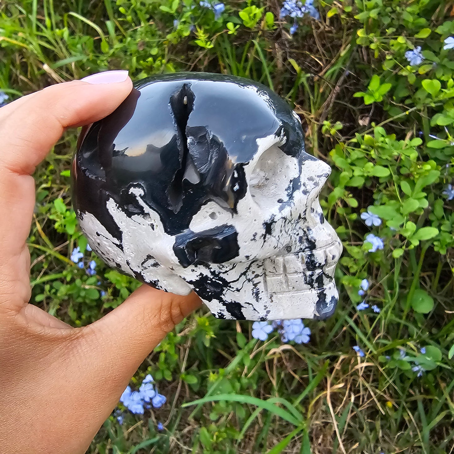 Volcano Agate Skull - UV reactive