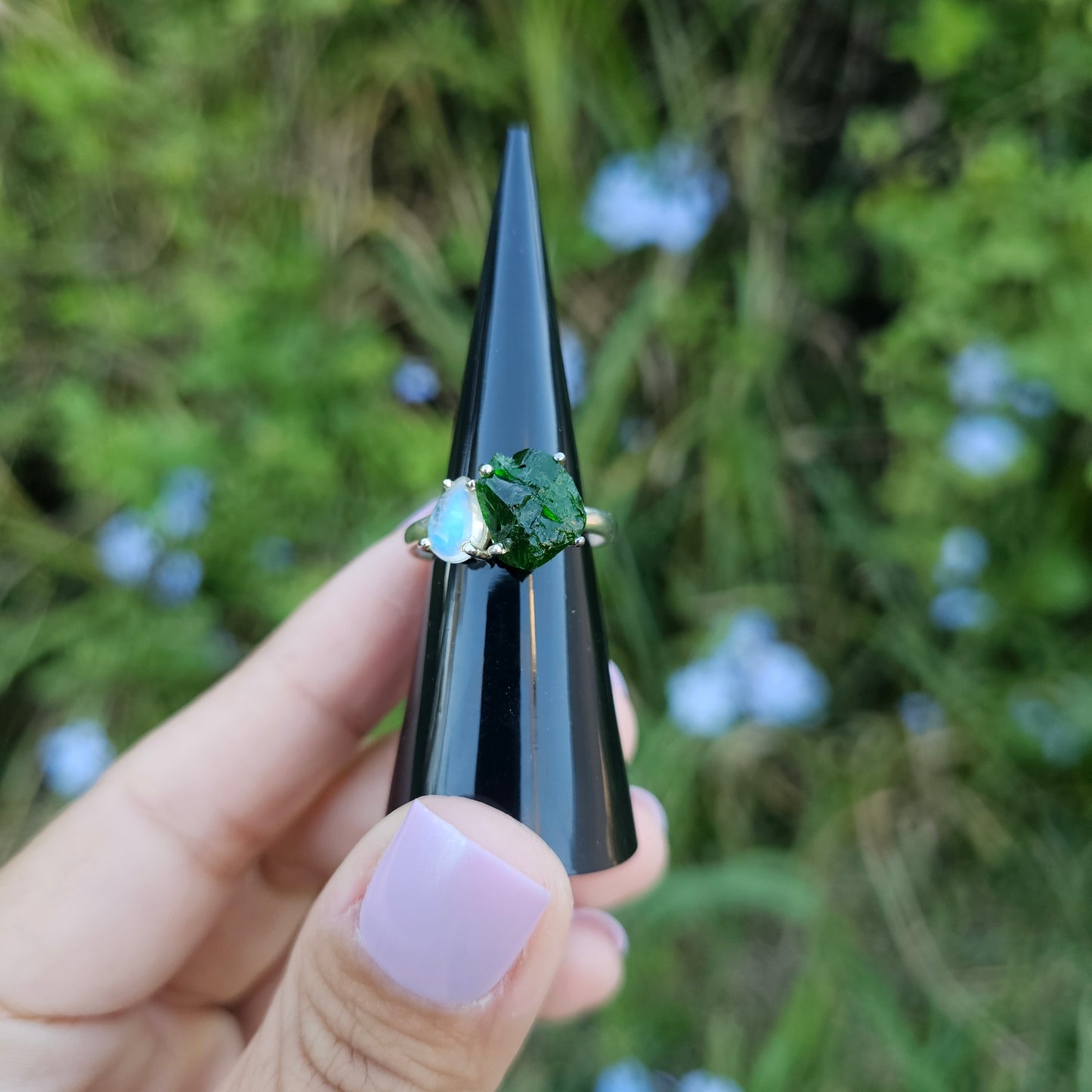 Chrome Diopside with Rainbow Moonstone Ring