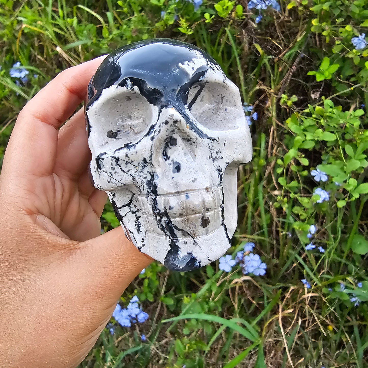 Volcano Agate Skull - UV reactive