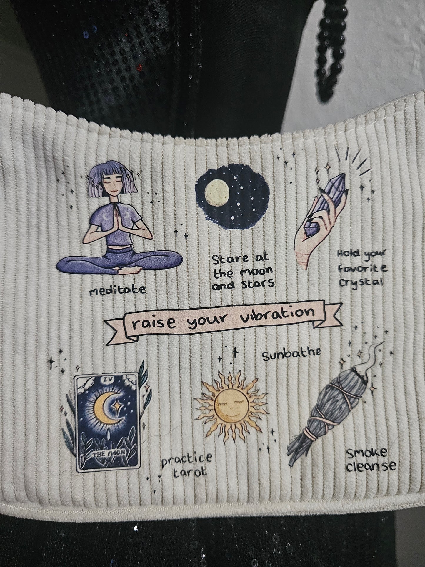 Amethyst Purse (white)